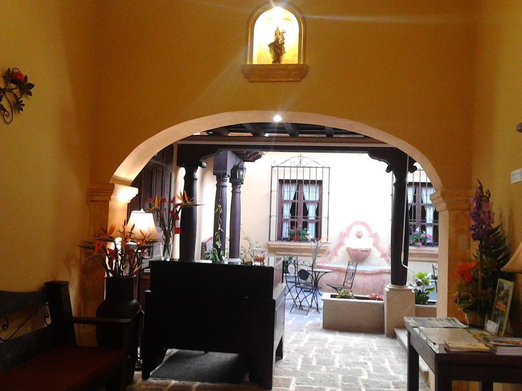 Отель Casa Buena Vista Антигуа-Гватемала Экстерьер фото