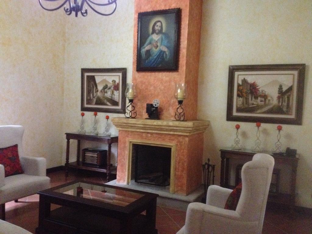 Отель Casa Buena Vista Антигуа-Гватемала Экстерьер фото