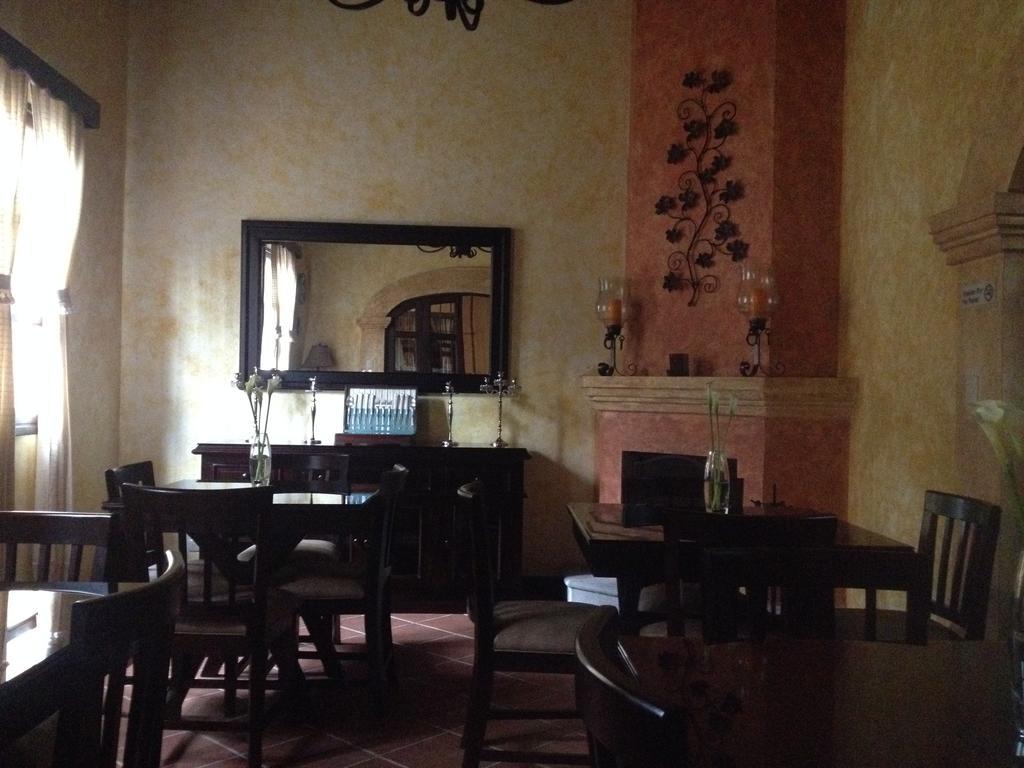 Отель Casa Buena Vista Антигуа-Гватемала Экстерьер фото
